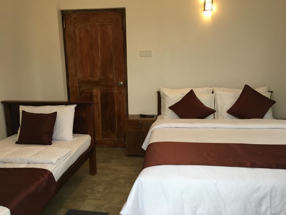 Hotel Ranvil ヌワラ・エリヤ エクステリア 写真