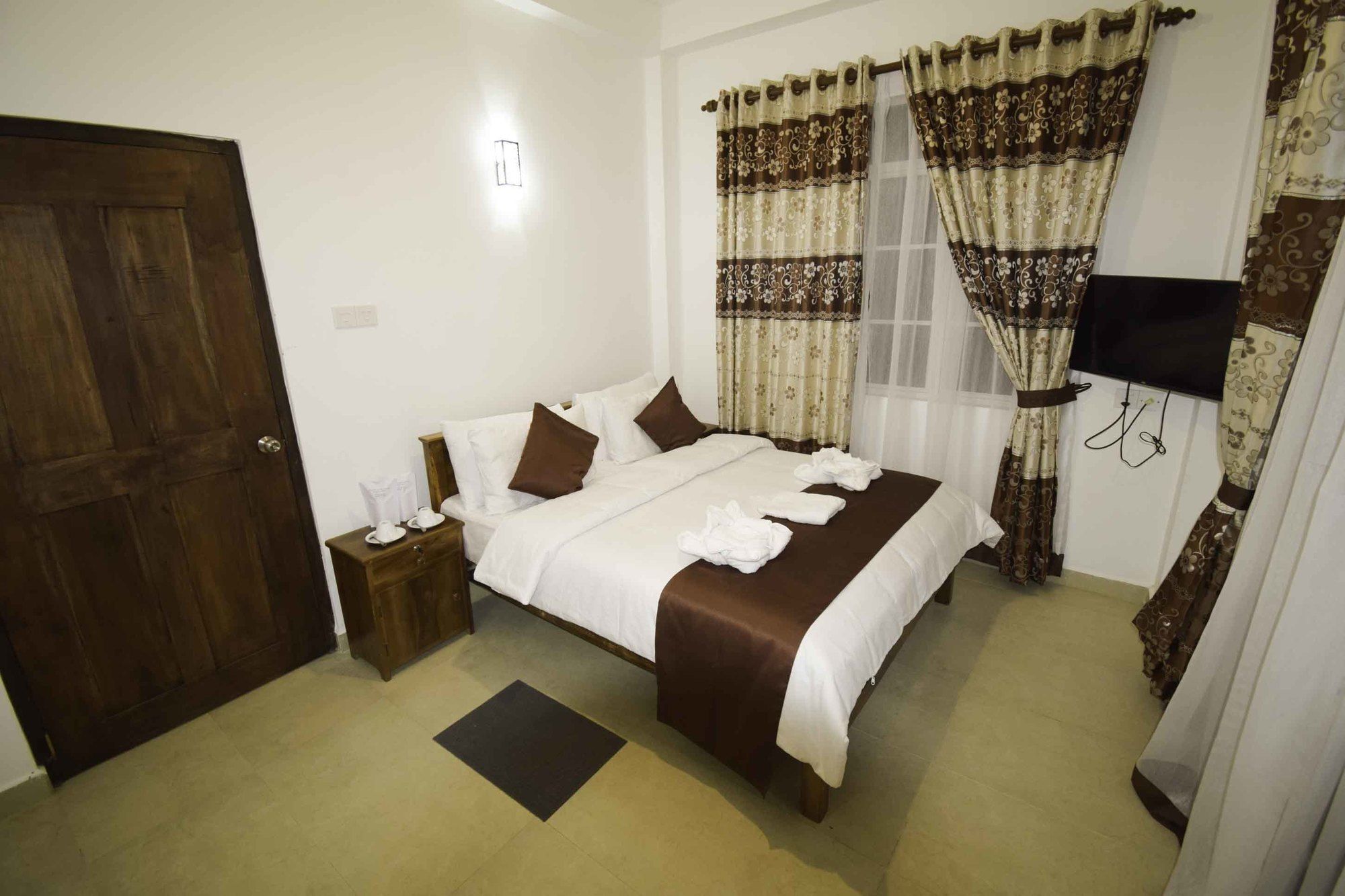 Hotel Ranvil ヌワラ・エリヤ エクステリア 写真